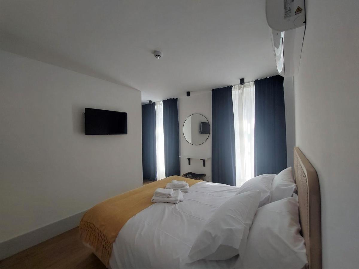 Angra Heritage - City Center Hostel Angra do Heroismo Luaran gambar
